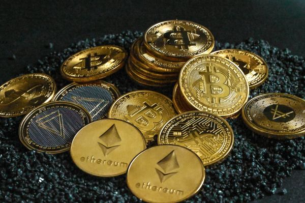 Jak założyć portfel Bitcoin? Czy to bezpieczne? Sprawdzamy!